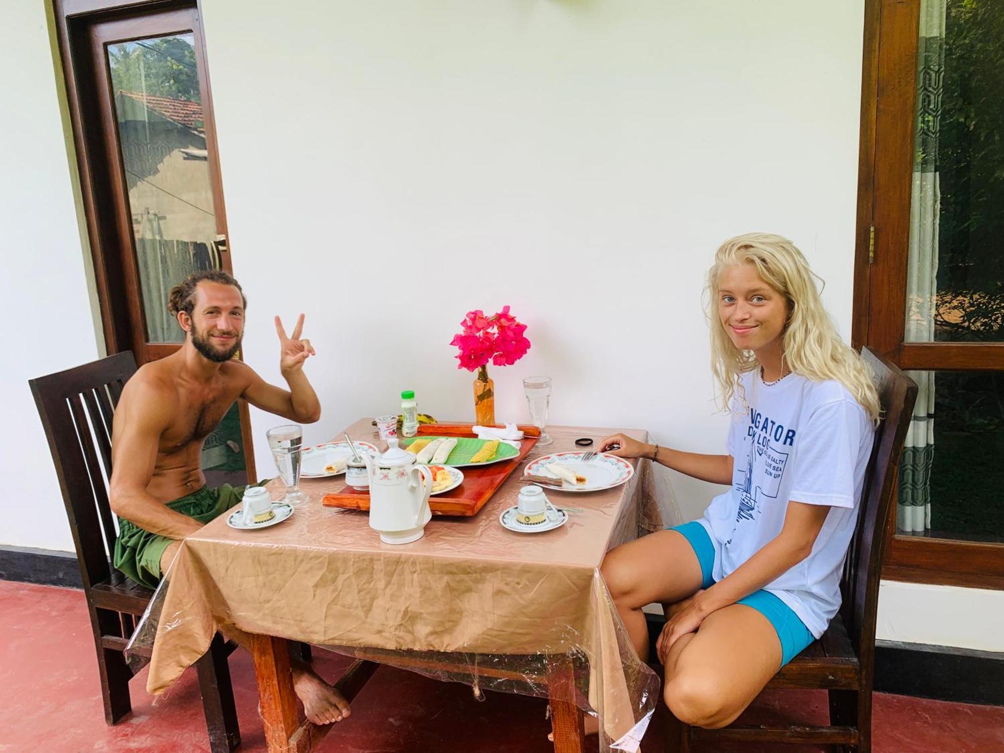 Leo Homestay Dikwella Exteriör bild