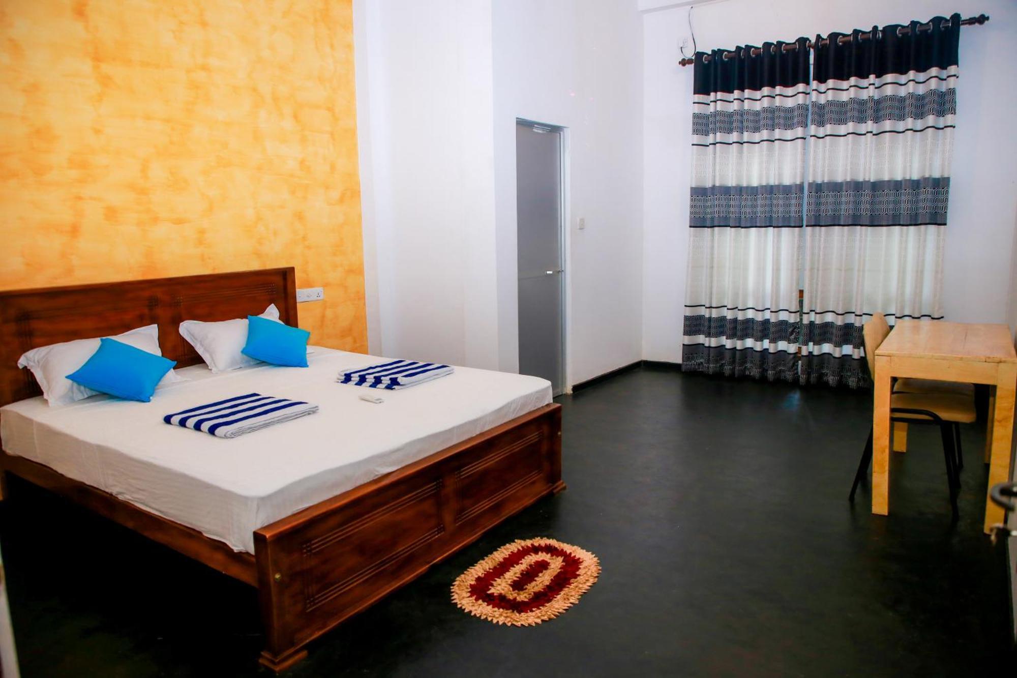 Leo Homestay Dikwella Exteriör bild