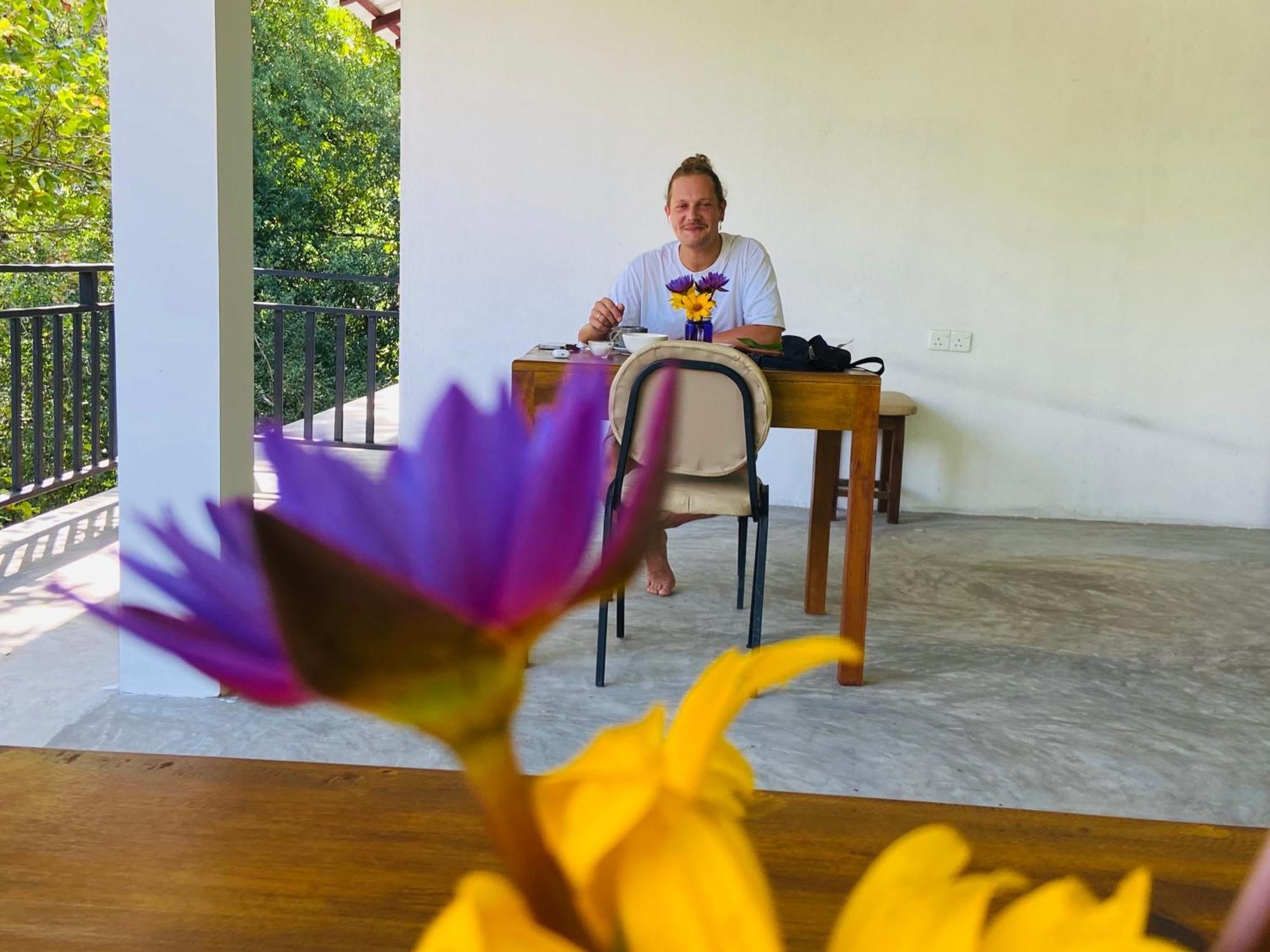 Leo Homestay Dikwella Exteriör bild